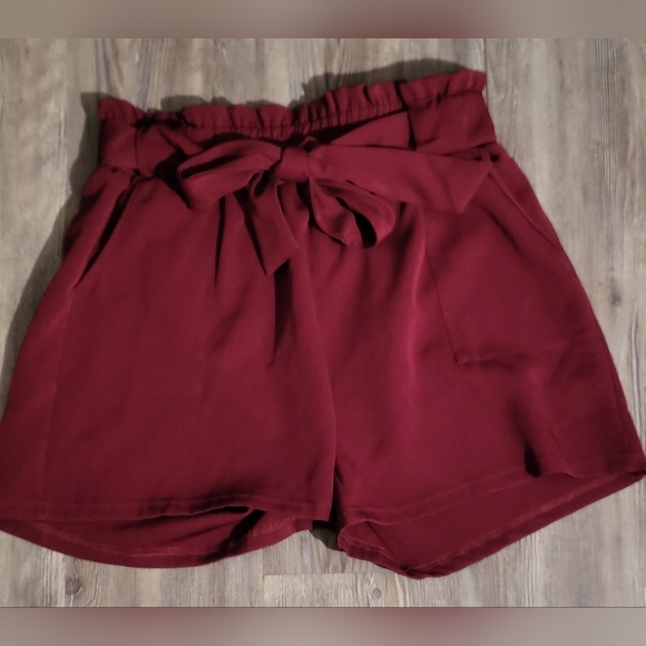 Steer High Waisted Shorts w/Tie - Picture 2 of 6